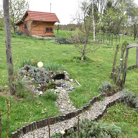 Apartma Silvia Metlika